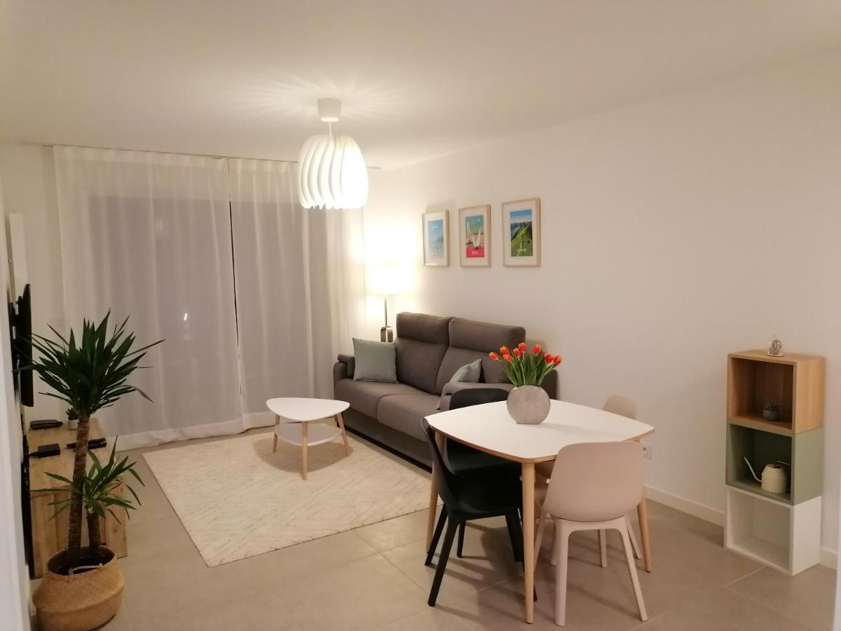 Cedre Rouge Grand Geneve Apartment Сен-Жулиен-ан-Женевуа Екстериор снимка
