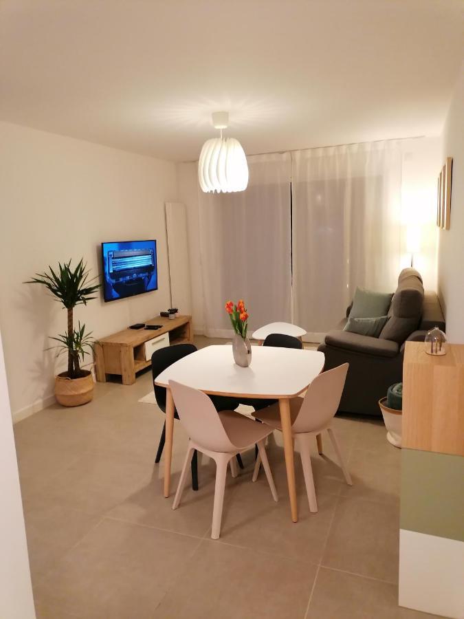 Cedre Rouge Grand Geneve Apartment Сен-Жулиен-ан-Женевуа Екстериор снимка